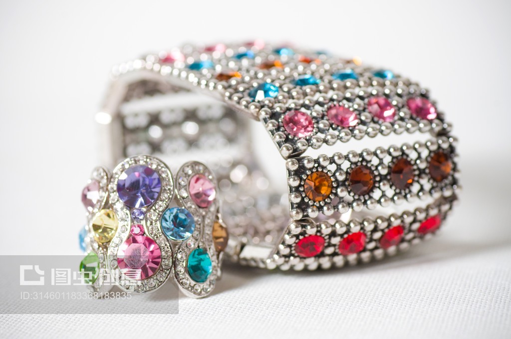 珠寶與食用農(nóng)產(chǎn)品的跨界交融 消費(fèi)市場的雙重魅力